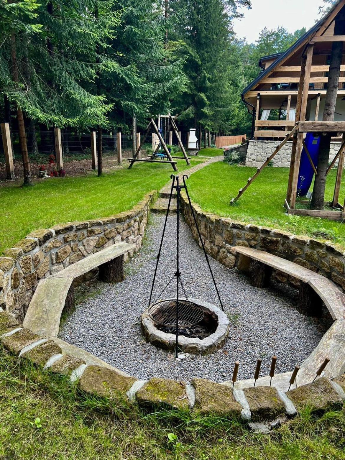 Domek Serce Lasu Hutki Zewnętrze zdjęcie